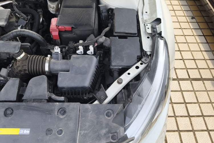 Used Nissan Teana 2020 2.0L XL Upper SmartDrive Version Engine Bay Left