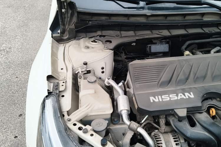 Used Nissan Teana 2020 Revised Version 2.0L XL Upper Smart Drive Edition Engine Bay Right
