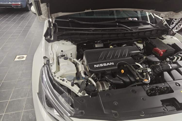 Used Nissan Teana 2020 2.0L XL Comfort Edition Engine Bay Right