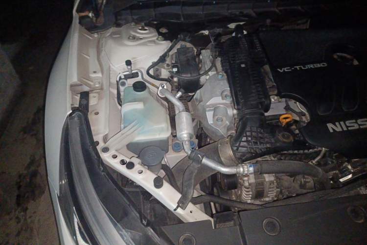 Used Nissan Teana 2020 Revised Version 2.0T XL Smart Leading Edition Engine Bay Right