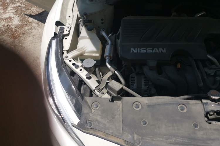 Used Nissan Teana 2020 Revised Version 2.0L XL Upper Smart Drive Edition Engine Bay Right