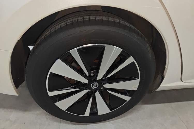 Used Nissan Teana 2020 2.0L XL Upper SmartDrive Version Exterior 5