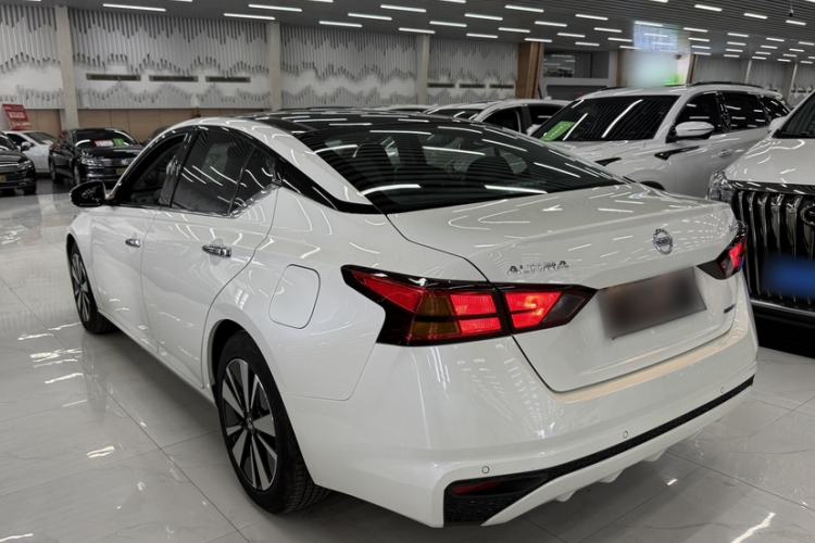 Used Nissan Teana 2020 2.0L XL Upper SmartDrive Version Exterior 5