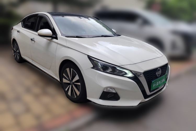 Used Nissan Teana 2020 2.0L XL Upper SmartDrive Version Front Right 45 Deg