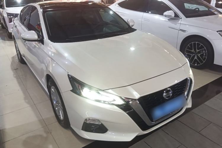 Used Nissan Teana 2020 2.0L XL Comfort Edition Front Right 45 Deg
