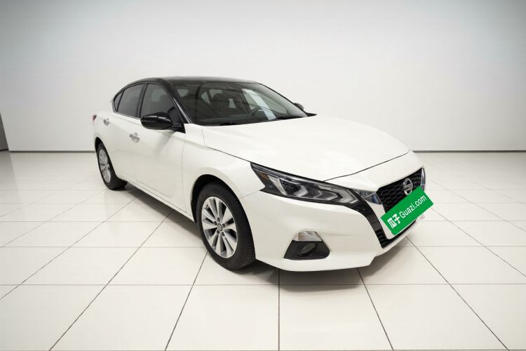 Used Nissan Teana 2020 Revised Version 2.0L XL Comfort Edition Front Right 45 Deg