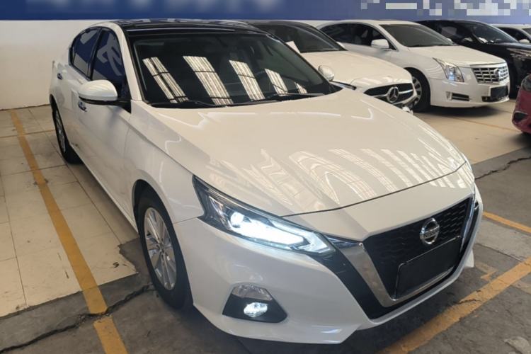 Used Nissan Teana 2020 Revised Version 2.0L XL Comfort Edition Front Right 45 Deg