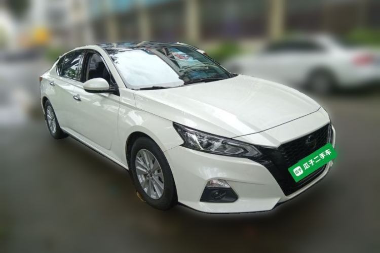 Used Nissan Teana 2020 Revised Version 2.0L XL Comfort Edition Front Right 45 Deg
