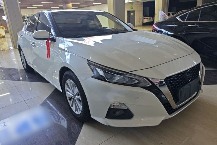 Used Nissan Teana 2020 Revised Version 2.0L XL Comfort Edition Front Right 45 Deg