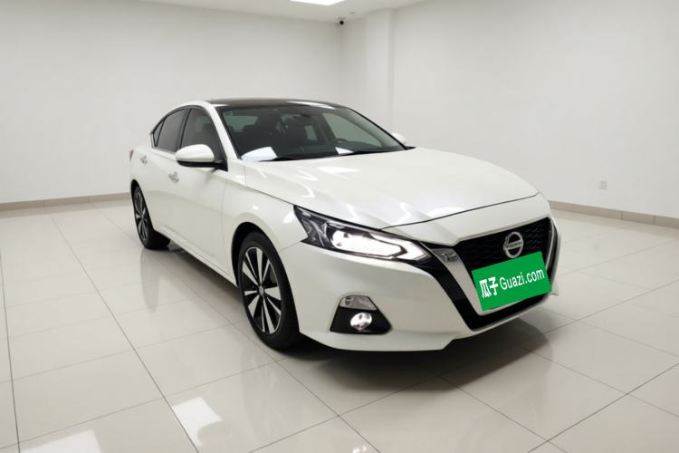 Used Nissan Teana 2020 2.0L XL Upper SmartDrive Version Front Right 45 Deg