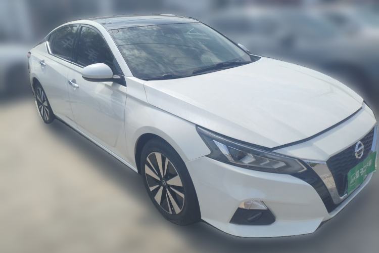 Used Nissan Teana 2020 Revised Version 2.0L XL Comfort Edition Front Right 45 Deg