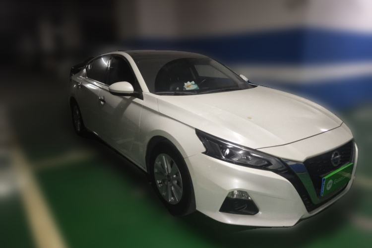 Used Nissan Teana 2020 2.0L XL Comfort Edition Front Right 45 Deg