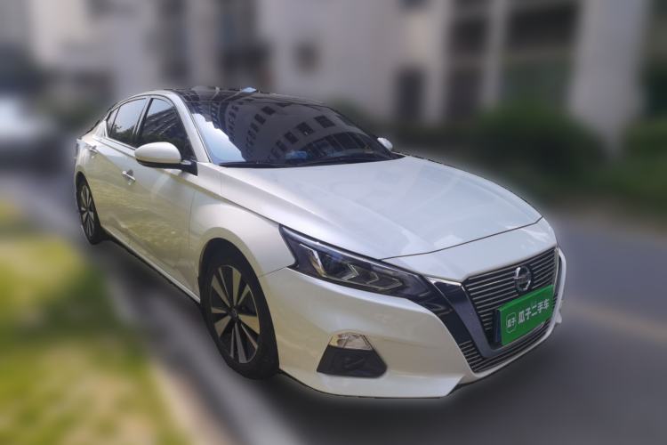 Used Nissan Teana 2020 Revised Version 2.0L XL Comfort Edition Front Right 45 Deg