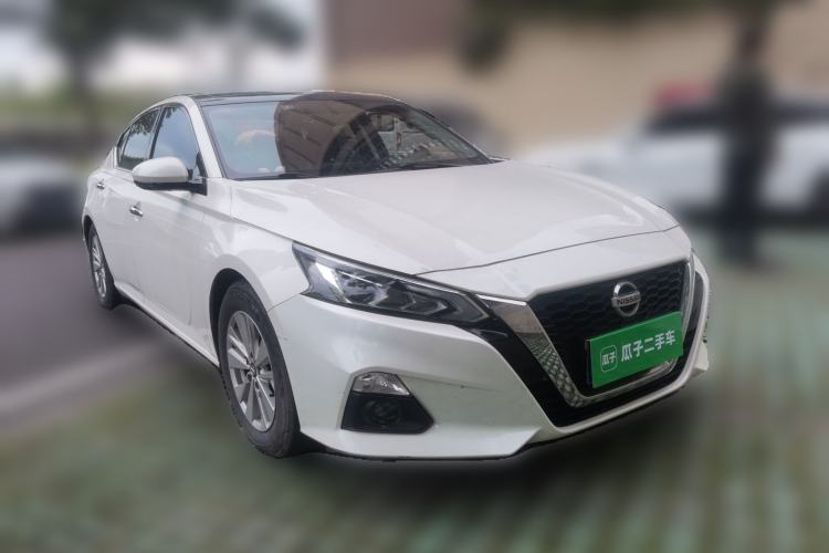 Used Nissan Teana 2020 2.0L XL Comfort Edition Front Right 45 Deg