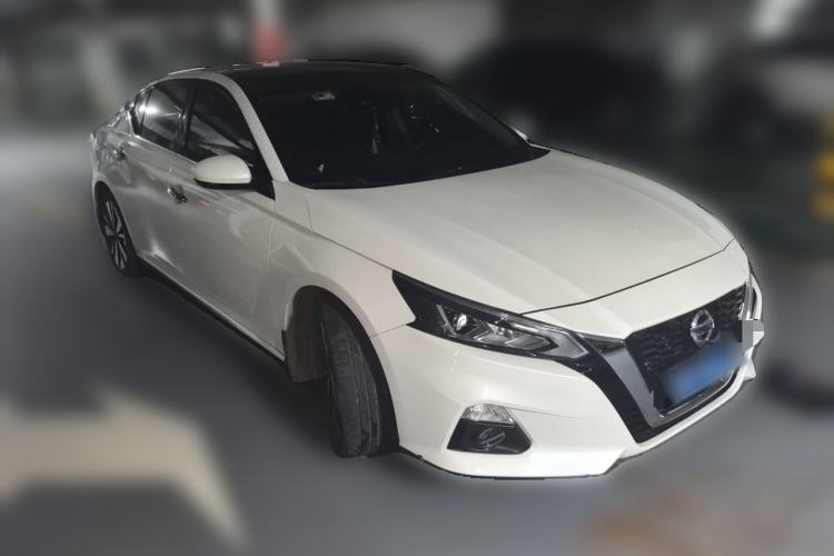 Used Nissan Teana 2020 Revised Version 2.0L XL Comfort Edition Front Right 45 Deg