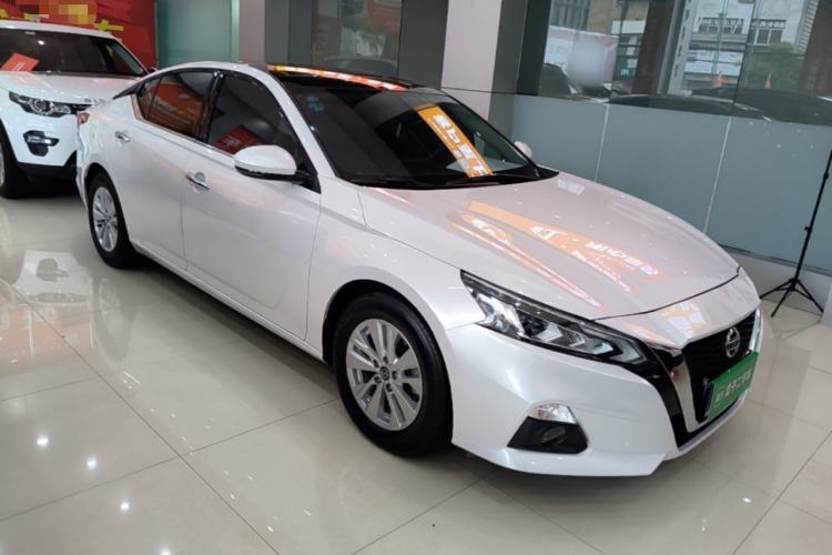 Used Nissan Teana 2020 2.0L XL Comfort Edition Front Right 45 Deg