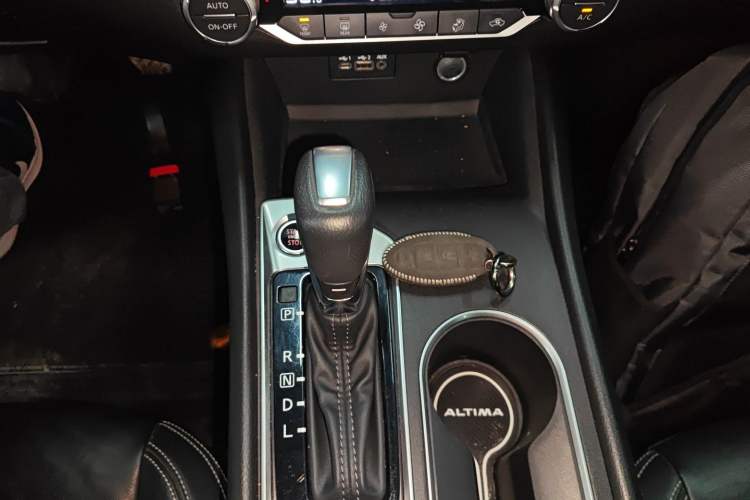 Used Nissan Teana 2020 2.0L XL Upper SmartDrive Version Gear Lever