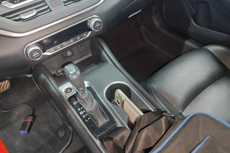 Used Nissan Teana 2020 2.0L XL Comfort Edition Gear Lever