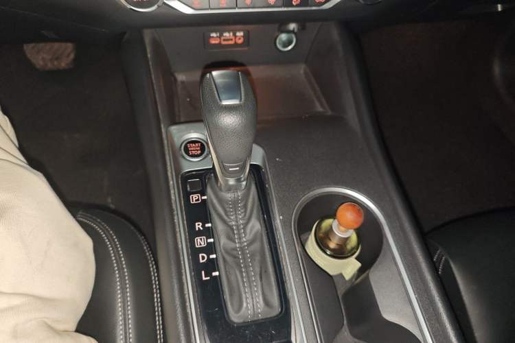 Used Nissan Teana 2020 2.0T XL Upper AD1 Smart Navigation Edition Gear Lever