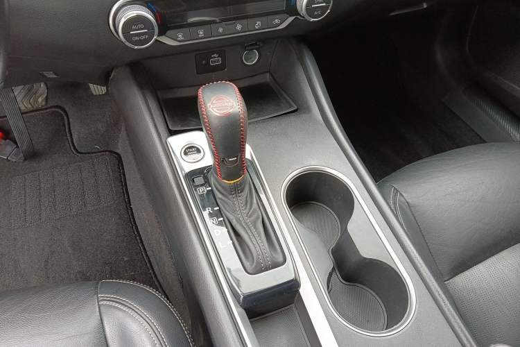 Used Nissan Teana 2020 Revised Version 2.0L XL Comfort Edition Gear Lever