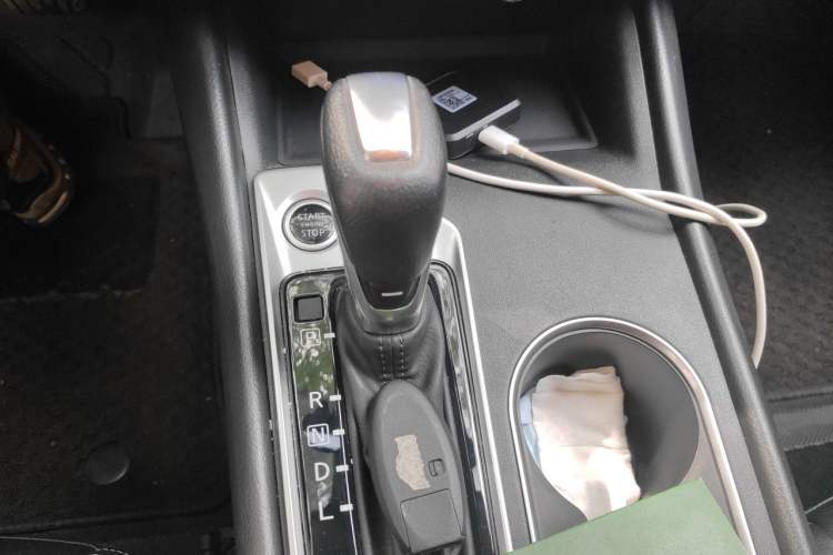 Used Nissan Teana 2020 Revised Version 2.0L XL Upper Smart Drive Edition Gear Lever