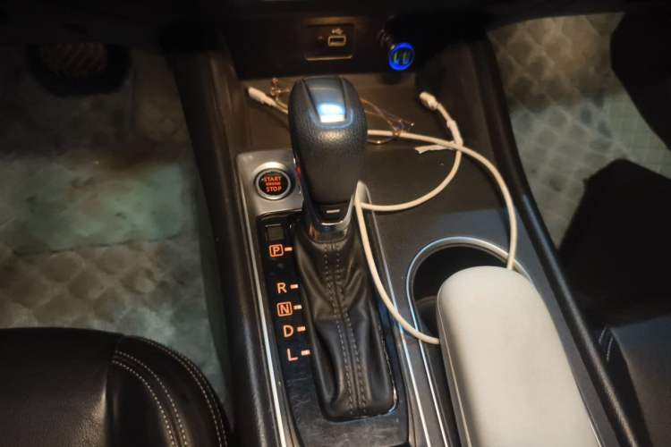 Used Nissan Teana 2020 2.0L XL Comfort Edition Gear Lever