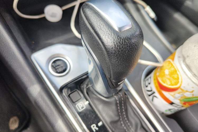 Used Nissan Teana 2020 2.0L XL Comfort Edition Gear Lever