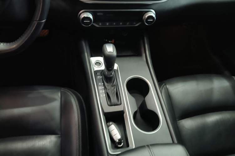 Used Nissan Teana 2020 2.0L XL Comfort Edition Gear Lever