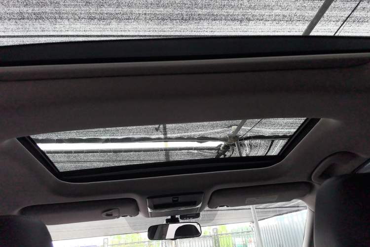 Used Nissan Teana 2020 2.0L XL Comfort Edition Headliner