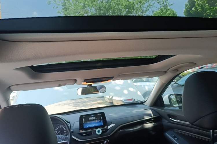 Used Nissan Teana 2020 2.0L XL Comfort Edition Headliner