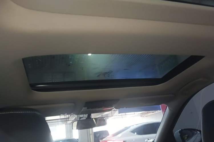 Used Nissan Teana 2020 2.0L XL Comfort Edition Headliner