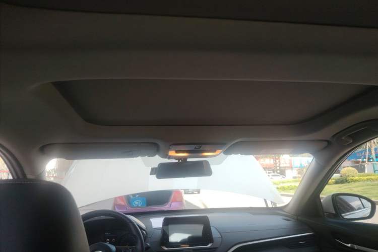 Used Nissan Teana 2020 2.0L XL Comfort Edition Headliner