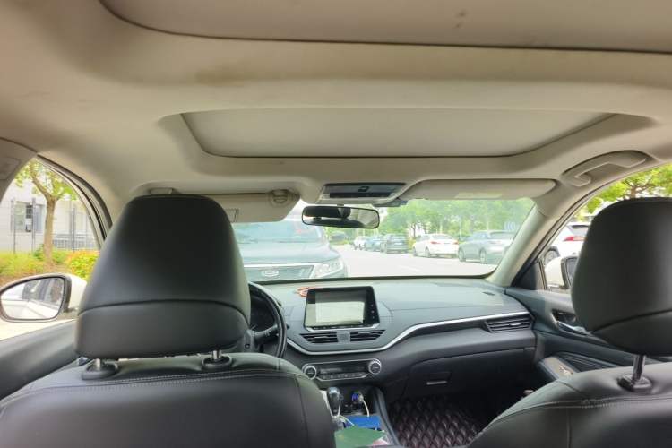 Used Nissan Teana 2020 2.0L XL Comfort Edition Headliner
