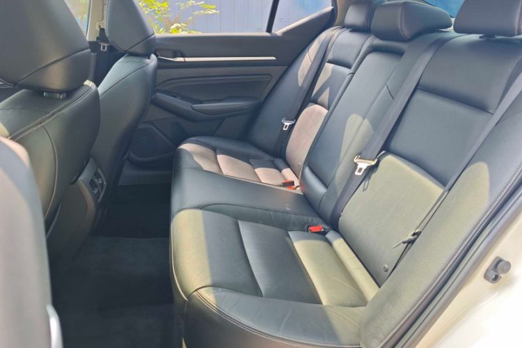 Used Nissan Teana 2020 2.0L XL Comfort Edition Interior 10