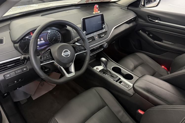 Used Nissan Teana 2020 2.0L XL Upper SmartDrive Version Interior 2