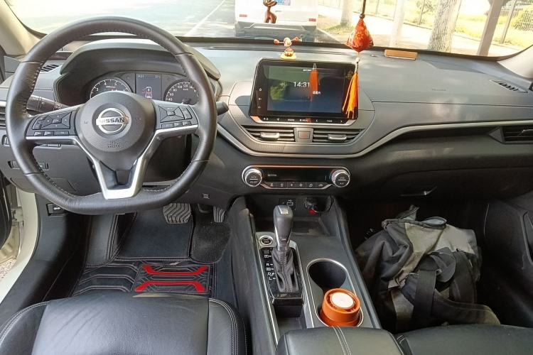 Used Nissan Teana 2020 2.0L XL Comfort Edition Interior 2