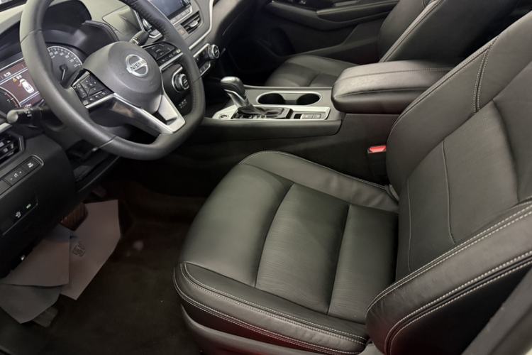 Used Nissan Teana 2020 2.0L XL Upper SmartDrive Version Interior 3