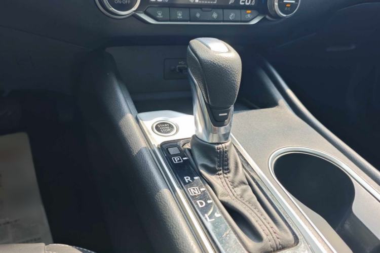 Used Nissan Teana 2020 2.0L XL Comfort Edition Interior 5