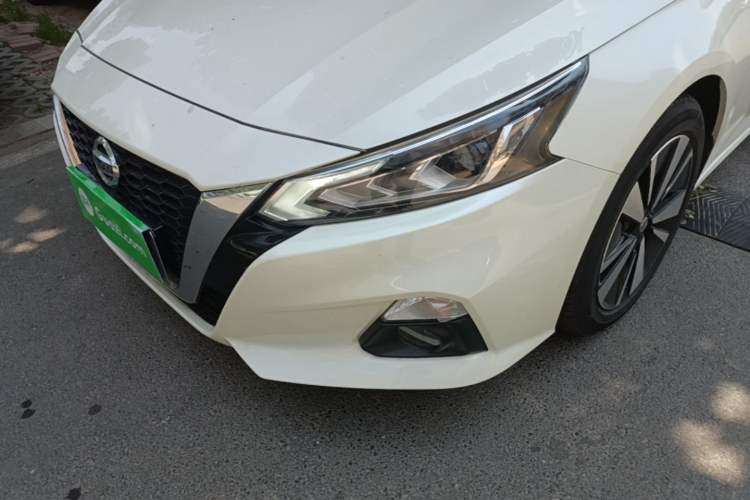 Used Nissan Teana 2020 2.0L XL Comfort Edition Left Front Headlight