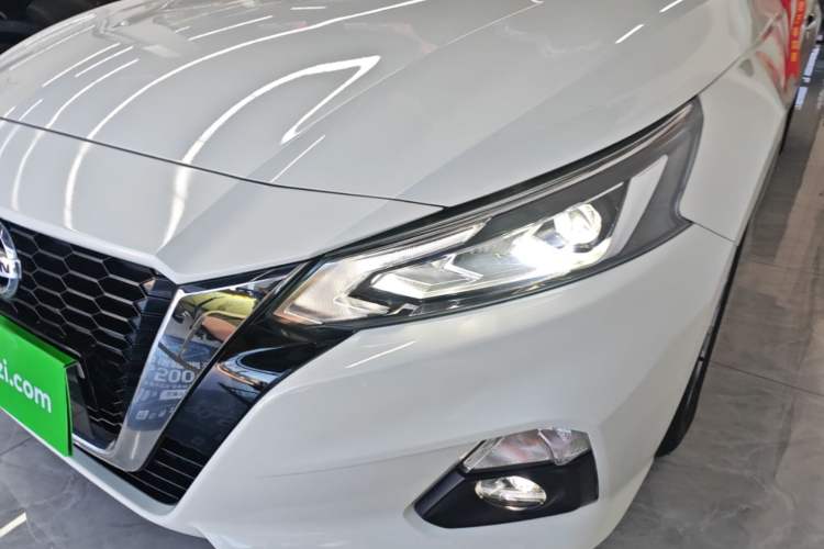 Used Nissan Teana 2020 2.0L XL Comfort Edition Left Front Headlight