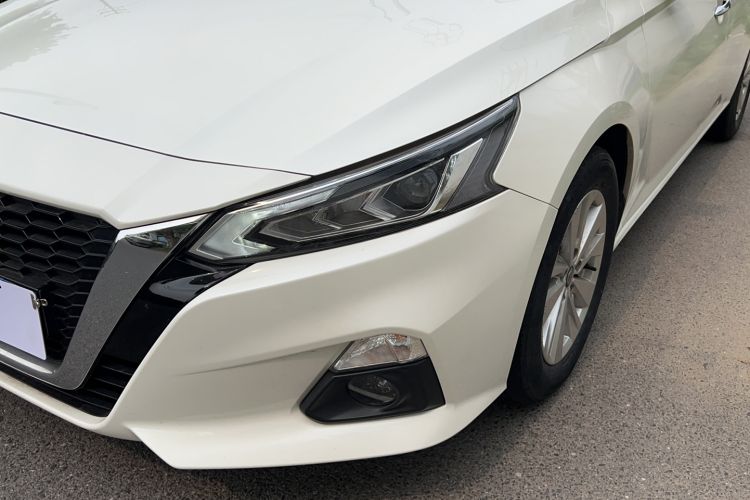 Used Nissan Teana 2020 2.0L XL Comfort Edition Left Front Headlight
