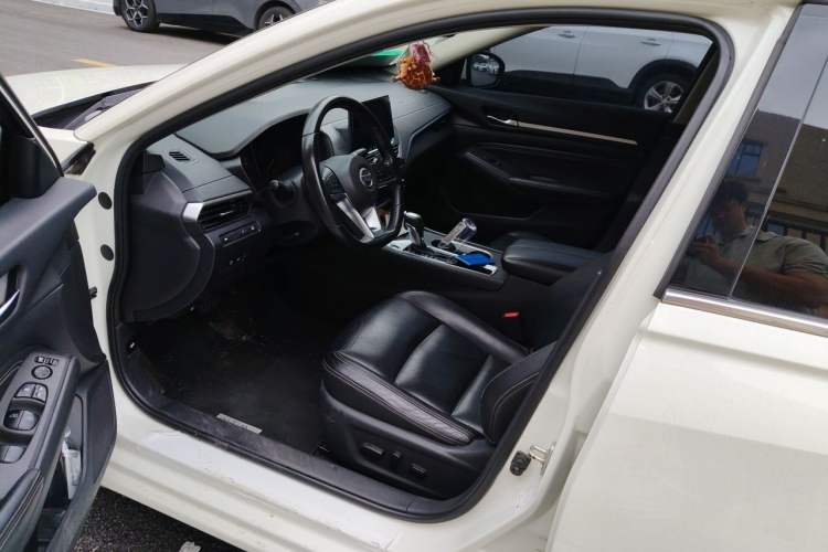 Used Nissan Teana 2020 2.0L XL Comfort Edition Left Front Seat