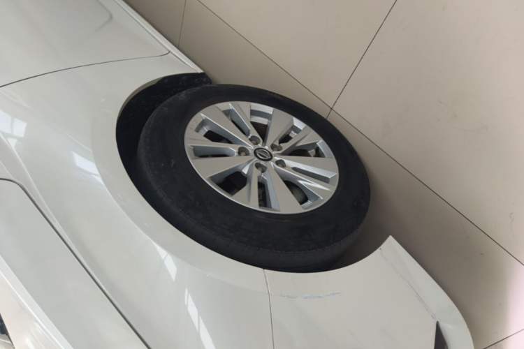Used Nissan Teana 2020 Revised Version 2.0L XL Comfort Edition Left Front Wheel Hub