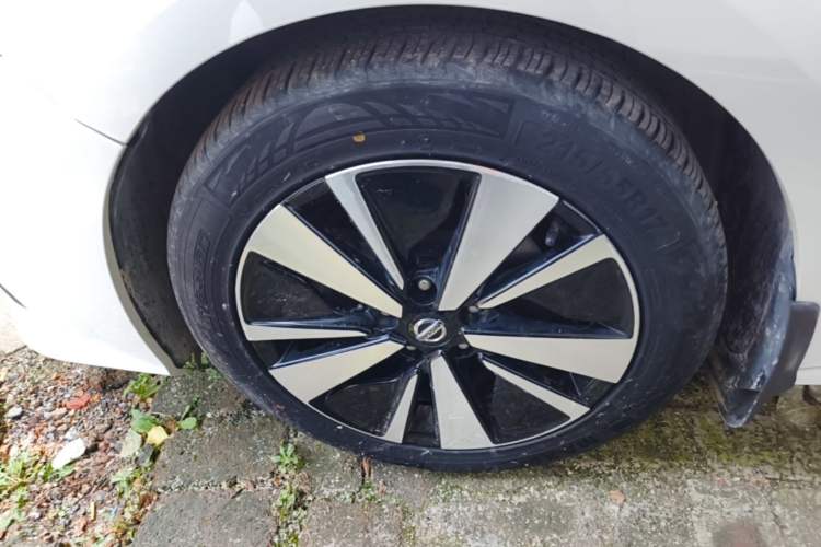 Used Nissan Teana 2020 2.0L XL Upper SmartDrive Version Left Front Wheel Hub