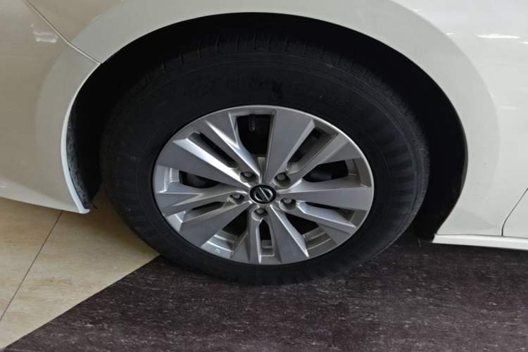 Used Nissan Teana 2020 Revised Version 2.0L XL Comfort Edition Left Front Wheel Hub