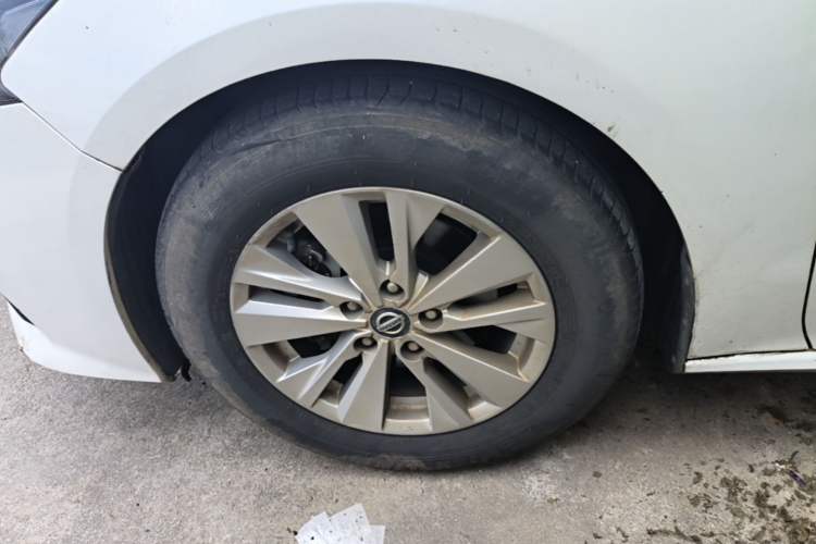 Used Nissan Teana 2020 Revised Version 2.0L XL Comfort Edition Left Front Wheel Hub