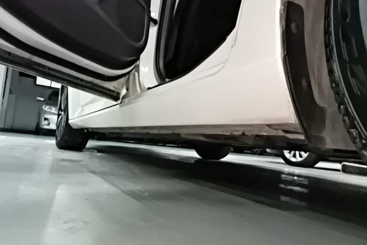 Used Nissan Teana 2020 2.0L XL Upper SmartDrive Version Left Side Sill