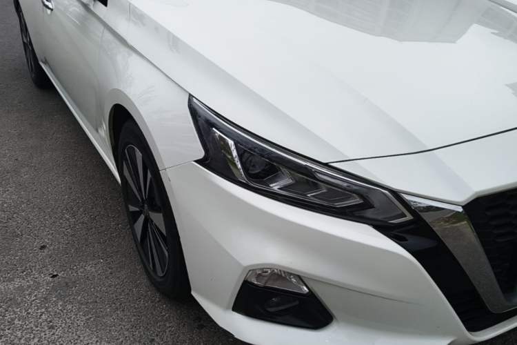 Used Nissan Teana 2020 Revised Version 2.0L XL Upper Smart Drive Edition Right Front Headlight