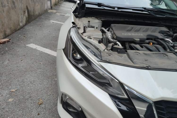 Used Nissan Teana 2020 Revised Version 2.0L XL Upper Smart Drive Edition Right Front Headlight