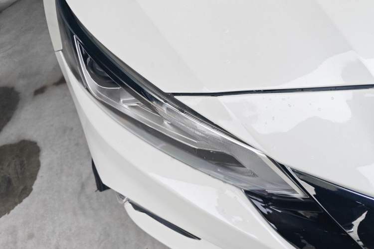 Used Nissan Teana 2020 Revised Version 2.0L XL Comfort Edition Right Front Headlight